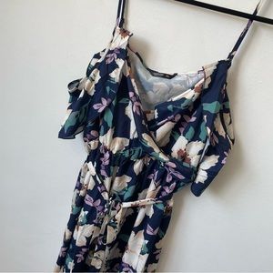 Floral Print Cold Shoulder Split Thigh
Belted Maxi Dress